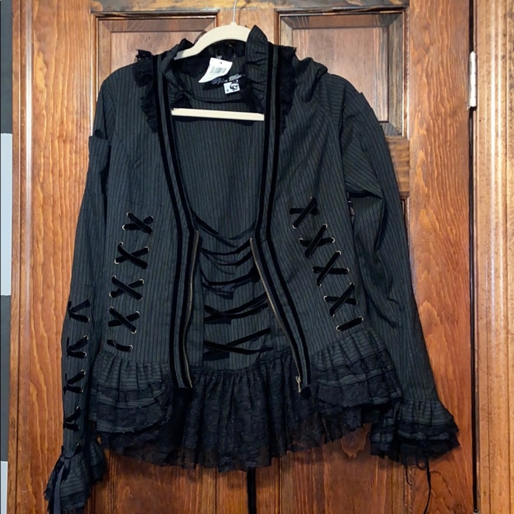 Lacey Suit Coat